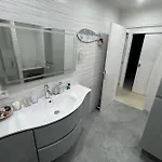 Spacious House In Near The *