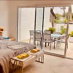 Spacious House In Near The *